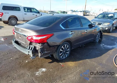 2016 Nissan Altima 2.5 Sl z USA, uszkodzony, nr VIN 1N4AL3AP9GC141060